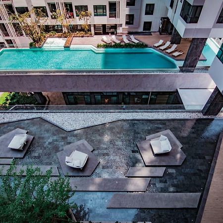 The Base Central Pattaya By Pattaya Holiday エクステリア 写真