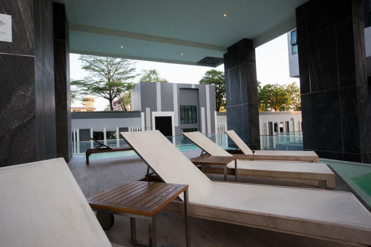 The Base Central Pattaya By Pattaya Holiday エクステリア 写真